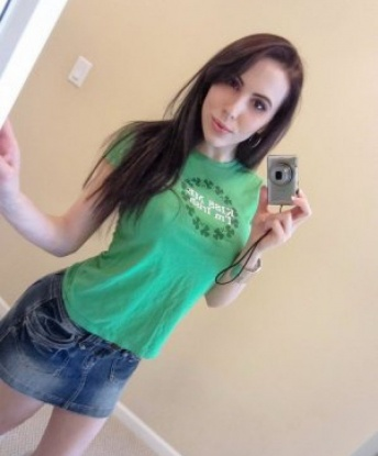 Живу в Москве, и готова подарить тебе незабываемые моменты страсти и наслаждения. У меня широкий спектр услуг, от классического секса до экзотических фантазий. Возможно, ты искал именно меня? Фото в моем профиле подтвердят мою красоту и сексуальность. Мои клиенты говорят, что со мной время останавливается, каждая минута со мной - это настоящий праздник. Отзывы обо мне только положительные, ведь я настроена на качество и индивидуальный подход к каждому. Готов сделать твои самые сокровенные фантазии реальностью? Жду тебя в Москве! 😉🌹 15577, 1998 лет